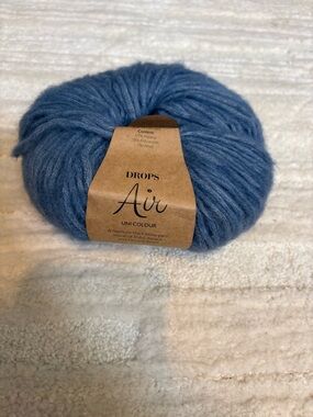 Drops Air Uni Colour Yarn - Dusty Blue